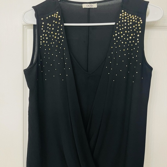 Beautiful Cache Blouse😍 - Picture 2 of 7